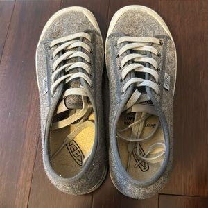 Keen Elsa Gray Sneaker 8.5